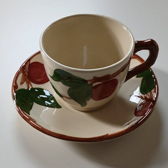 Franciscan "Apple" Cup & Saucer - Made in USA - Picture 1 of 4